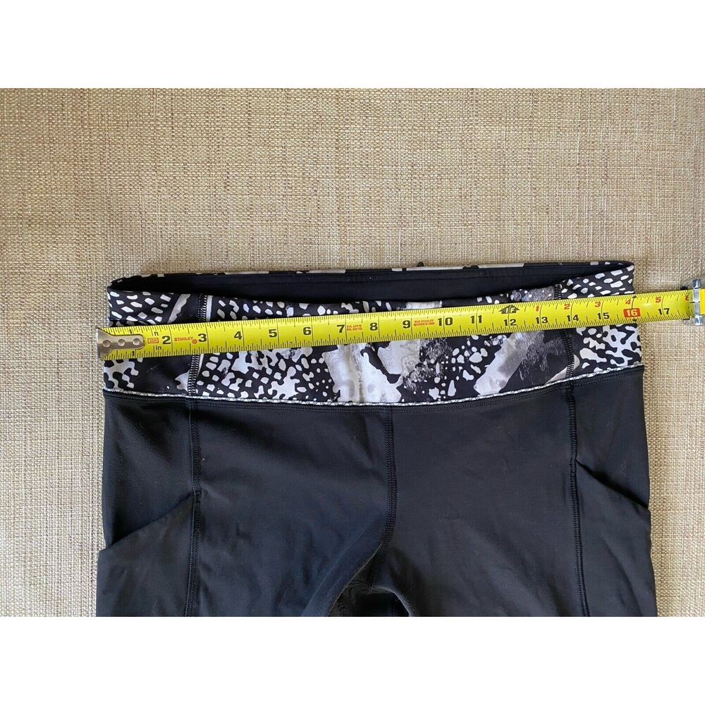 LULULEMON Speed Tight *Cozy Athleisure Athletic Geometric Ruffle Leggings 10 - Picture 4 of 8